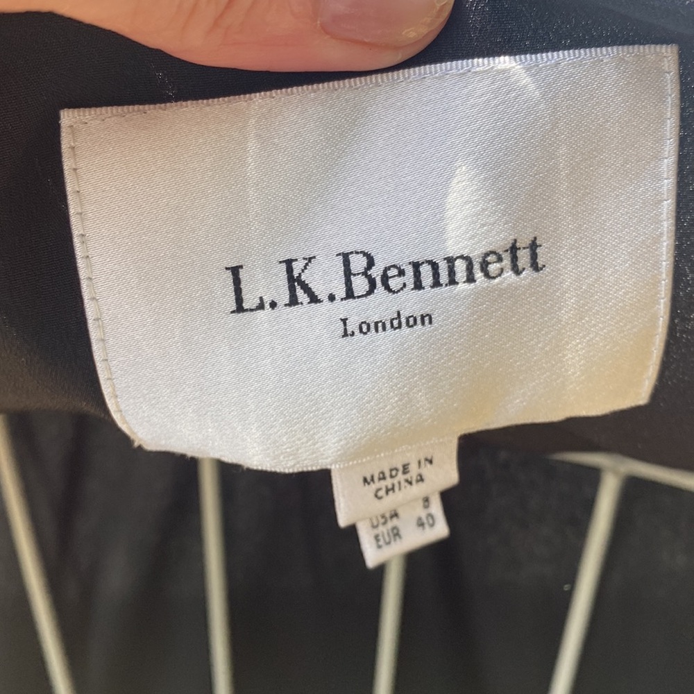L.K. Bennett London beautiful black dress in great condition - Picture 2 of 7